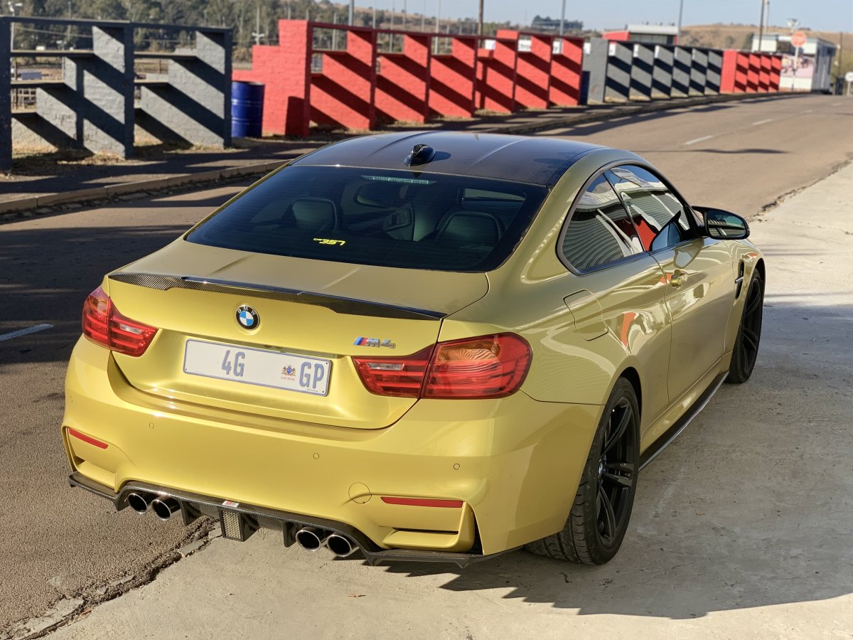 BMW M4