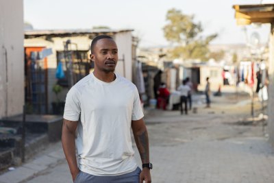 Black man posing ekasi