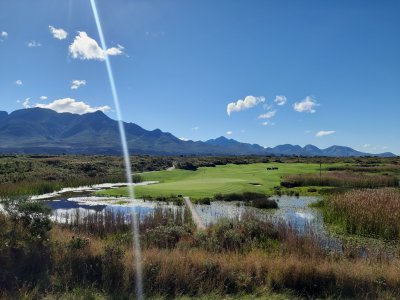 Facourt The Links Signature Hole