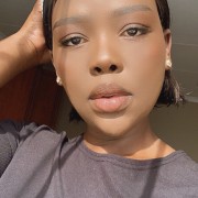 ZeeeeMthembu